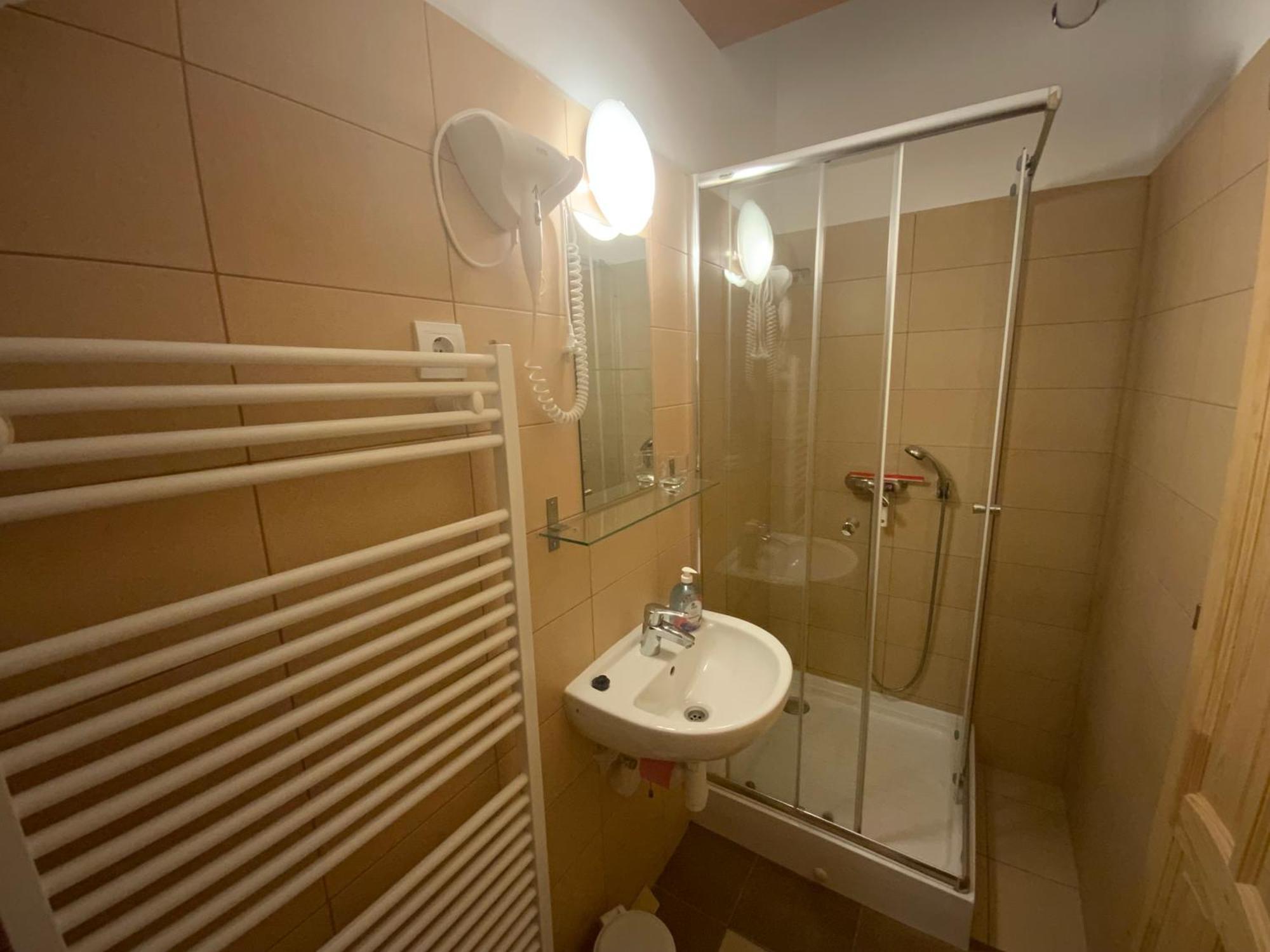Elso Fecske Apartmanok Siofok Ngoại thất bức ảnh