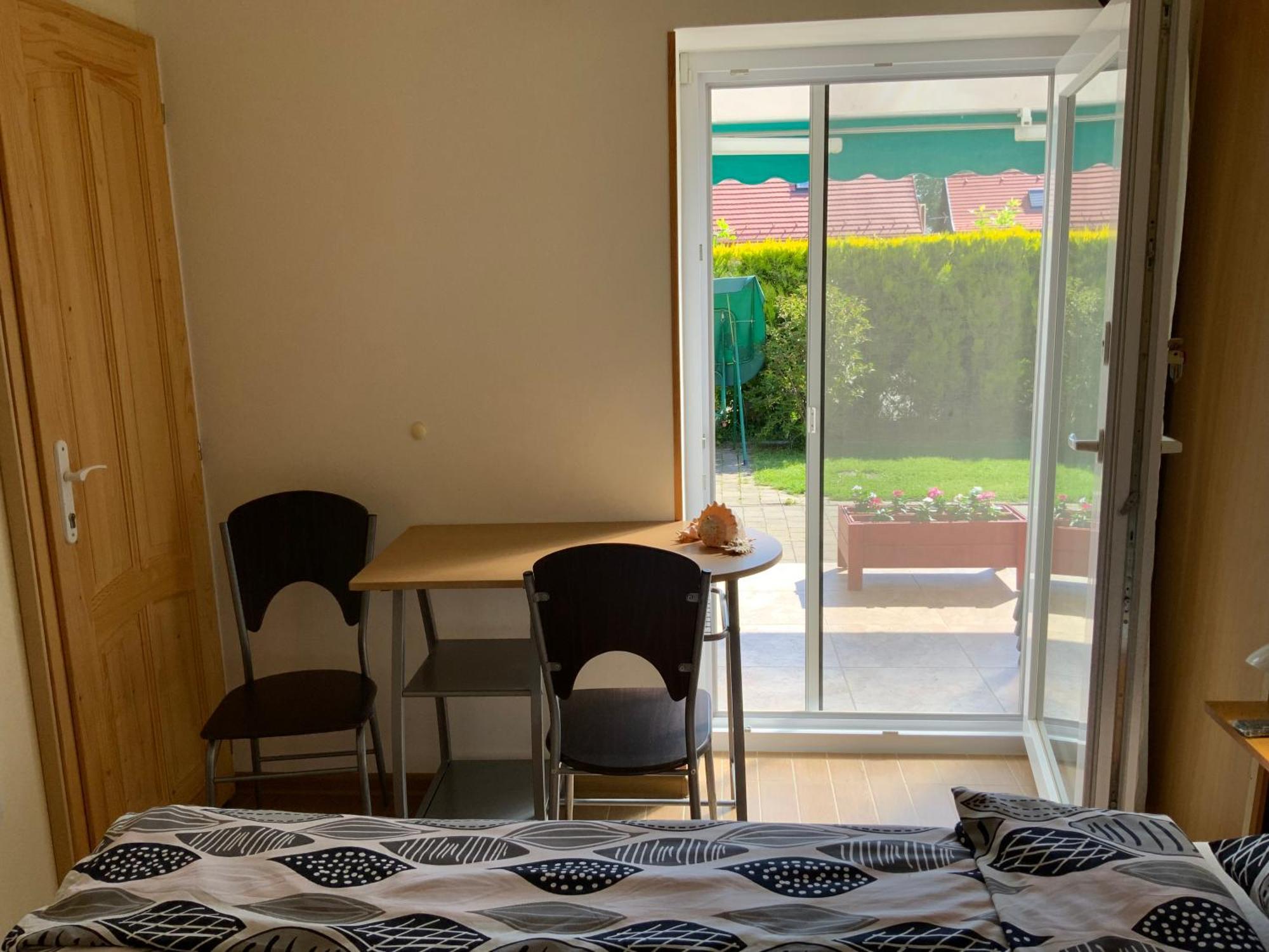 Elso Fecske Apartmanok Siofok Ngoại thất bức ảnh